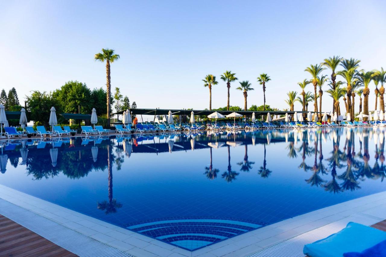 Hotel Aqi Pegasos World Side Exterior foto