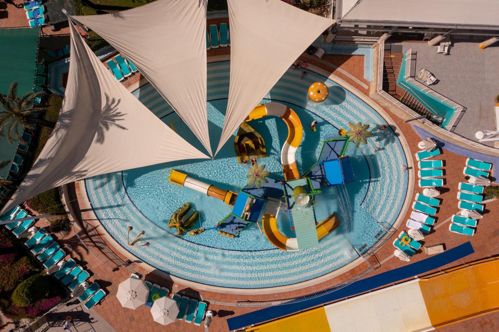 Hotel Aqi Pegasos World Side Exterior foto